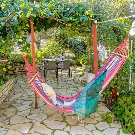 Sunset Traditional By Konnect Prázdninový dům *