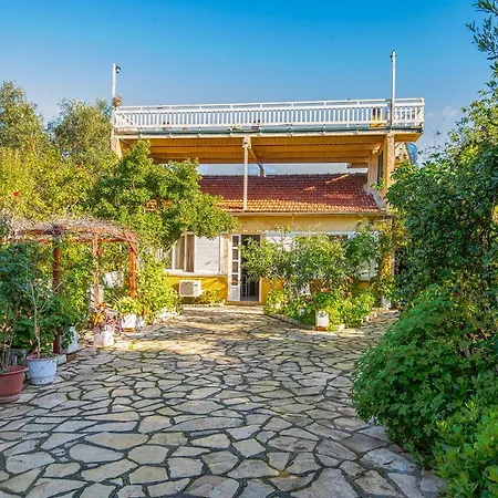 Prázdninový dům Sunset Traditional By Konnect Paxos